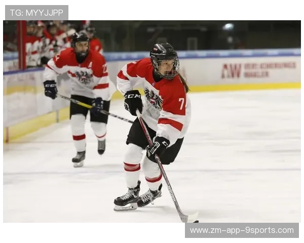 冰球：俄罗斯队7-2完爆欧洲劲旅，震撼赛场再现霸者风范